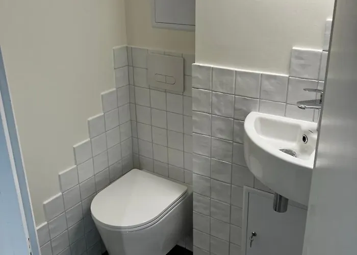 Calm Private Garden Seaview Shared Pool Parking