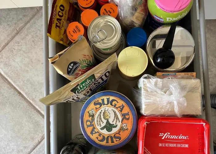 Calm Private Garden Seaview Shared Pool Parking