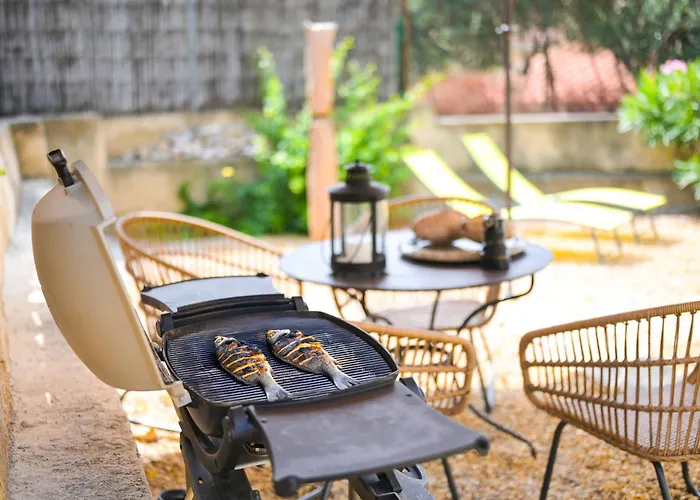 Appartement Calm Private Garden Seaview Shared Pool Parking *