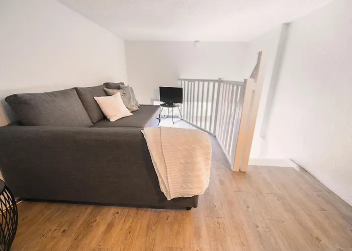 Calm Private Garden Seaview Shared Pool Parking