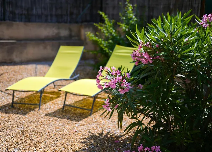 Appartement Calm Private Garden Seaview Shared Pool Parking *